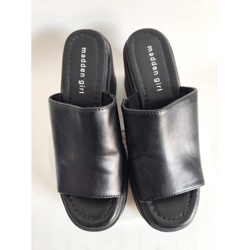 Madden Girl Slides Sandals 5.5 Platform Wedge Black Y2K Bratz Minimalist WIINDY